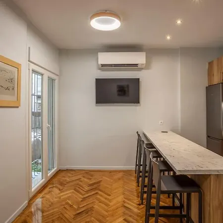 Karolou Ntil- Ground Floor * Selanik