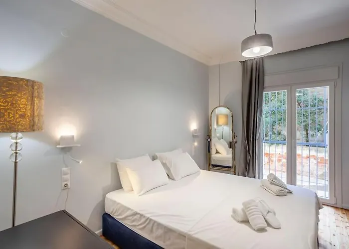 Karolou Ntil- Ground Floor Selanik